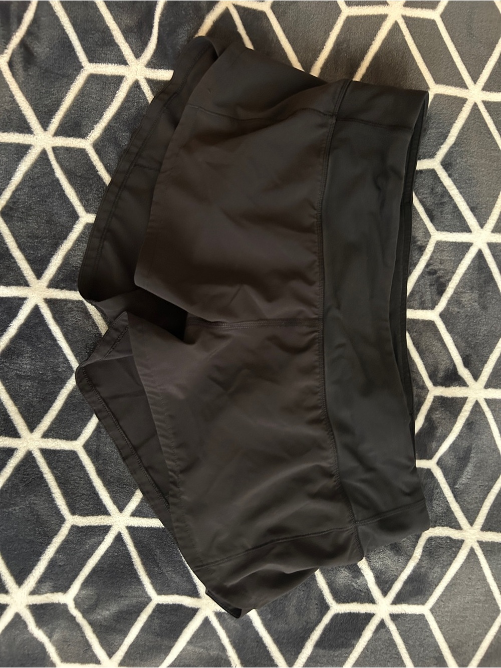 Black lululemon Speed Up Low-Rise Lined 2.5 inch
